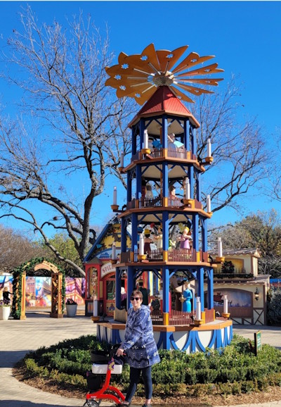 Melissa Rumpf photo local landmark